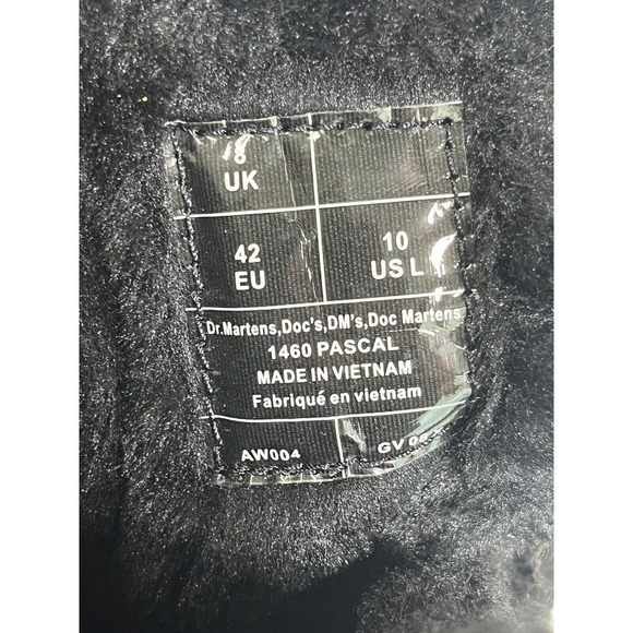 Doc Dr. Martens Women's Faux Fur Shearling Boots Black Size 10 Pascal New WO Box - Picture 4 of 16